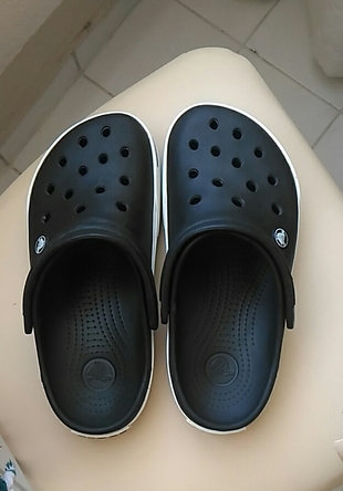 crocs terlik