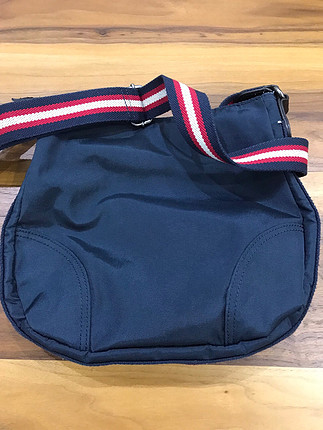 Tommy Hilfiger - messenger çanta