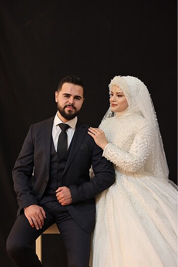 Aysira İncili vintage tesettür Gelinlik