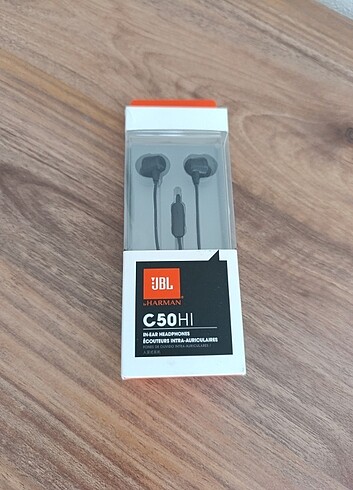 JBL kulaklık