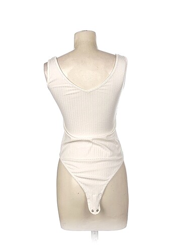 l Beden PreLoved Bluz %70 İndirimli.
