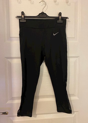 Siyah Elastik Nike Kadın Tayt