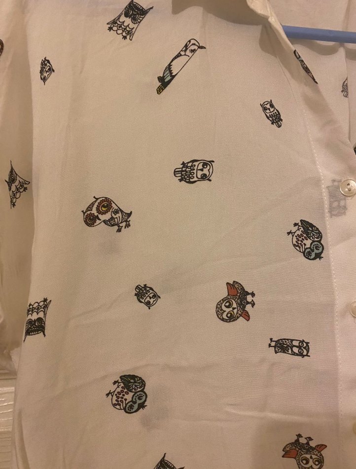 Düğmeli Baskılı Beyaz Kısa Kollu Gömlek - Görsel 2