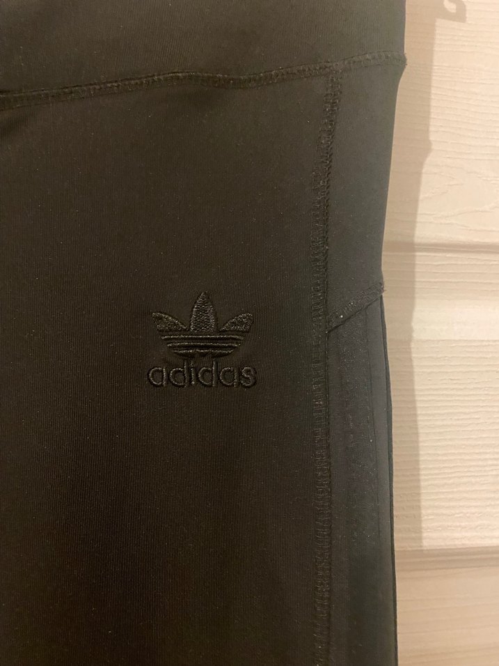 Siyah Kadın Spor Tayt - Görsel 2