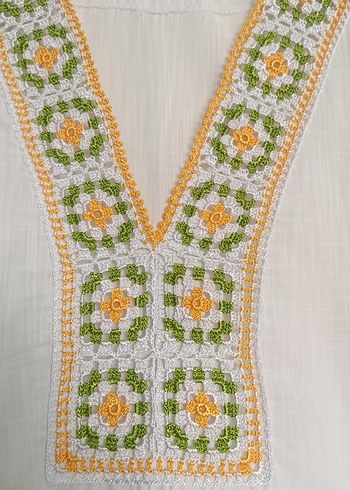 Nakışlı Boncuklu V Yaka Beyaz Pareo - Görsel 2