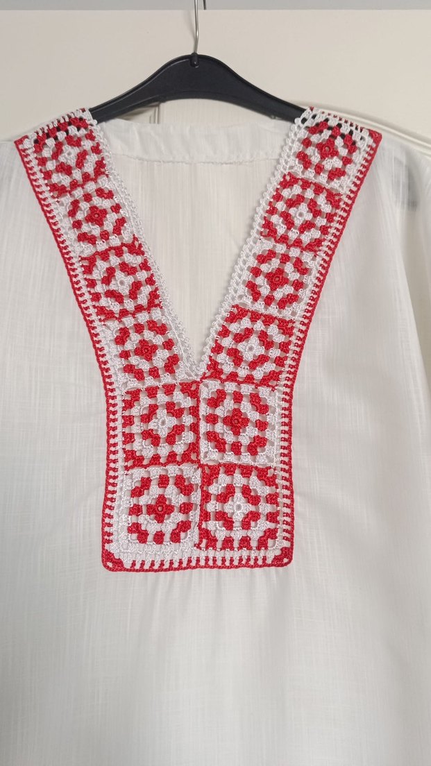 Nakışlı V Yakalı Beyaz Pareo - Görsel 2