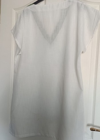 Dantel Detaylı Beyaz V Yaka Pareo - Görsel 3