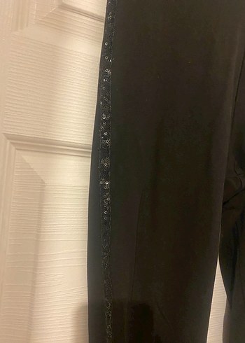 Siyah Esnek Kumaşlı Spor Tayt - Görsel 2