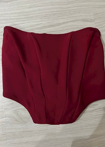 Parlak Kırmızı Düğmeli Straplez Mini Büstiyer - Görsel 2