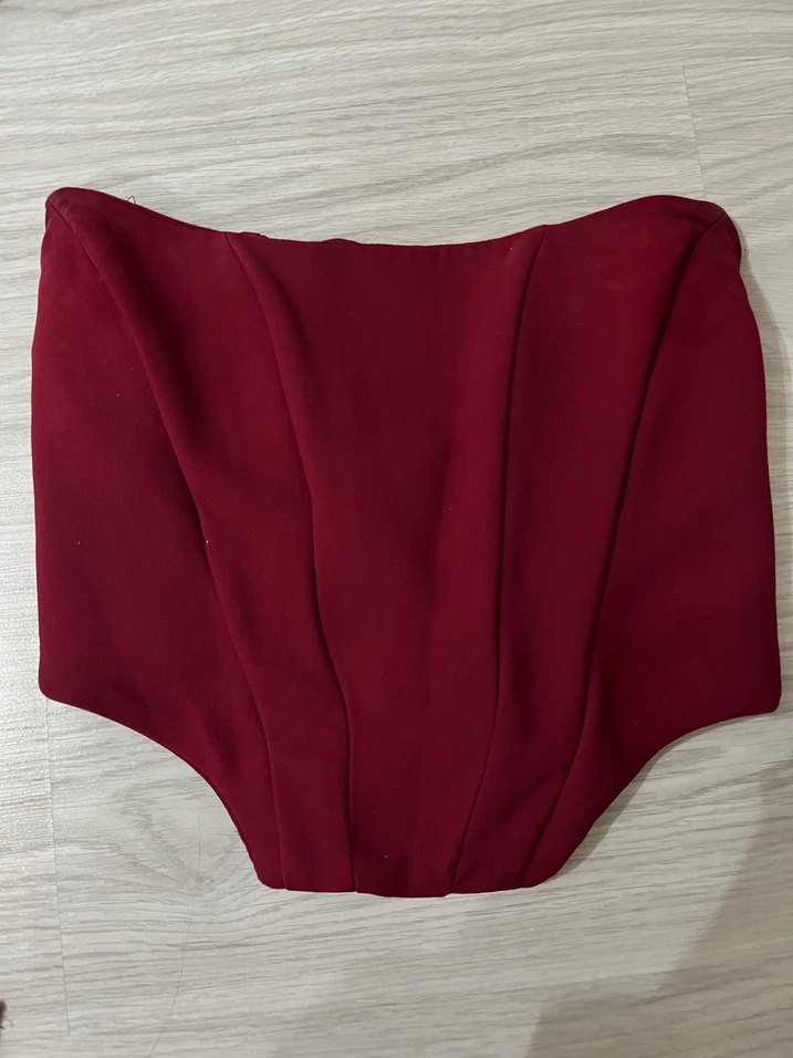 Parlak Kırmızı Düğmeli Straplez Mini Büstiyer - Görsel 2