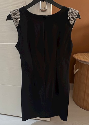 Omuzları Payetli Siyah Mini Elbise - Görsel 2