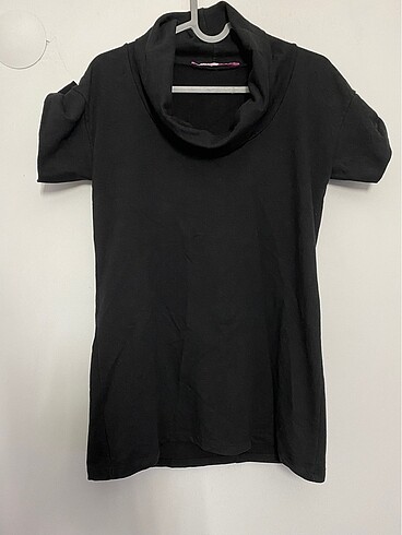 Degaje yaka t-shirt