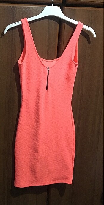 Bershka Elbise