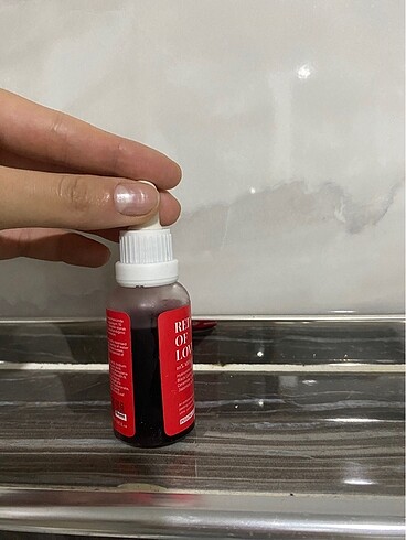 She She vec kırmızı peeling aha bha serum red of love