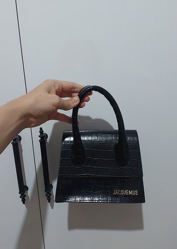 JACQUEMUS Siyah Deri Yılan Desenli Kadın Çanta