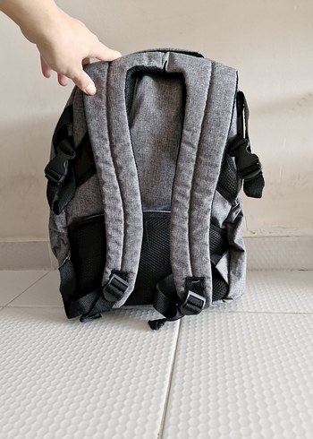 Gri Kare Desenli Bebek Çantası - Görsel 6