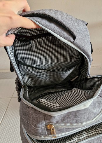 Gri Kare Desenli Bebek Çantası - Görsel 3