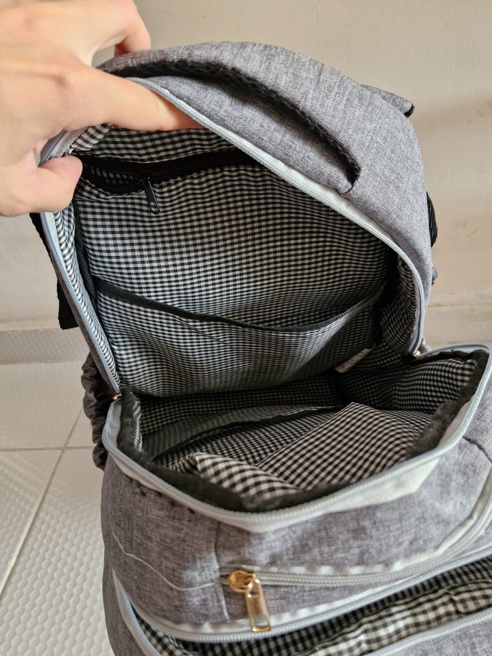 Gri Kare Desenli Bebek Çantası - Görsel 3