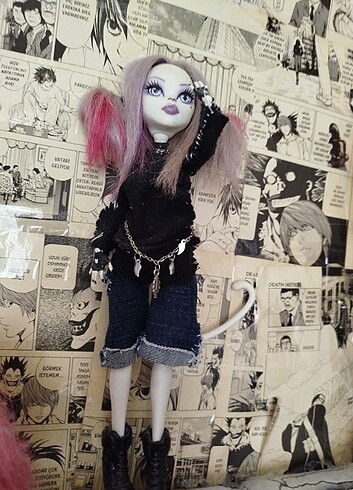 Monster high catrine demew