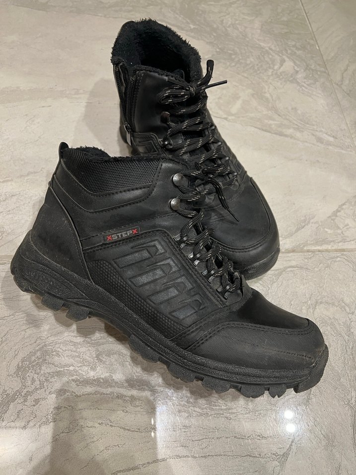 Siyah Erkek Bot - Görsel 2