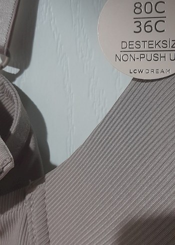 diğer Beden ten rengi Renk Bej Minimalist Sütyen 85 numara