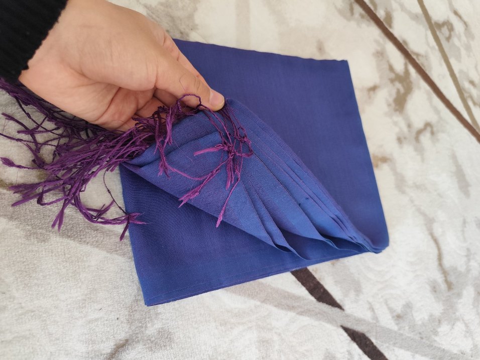 Kadın Mor İpek Görünümlü Püsküllü Şal - Görsel 3