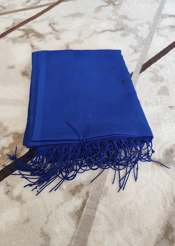 Püsküllü Kadın Lacivert Şal - Görsel 4