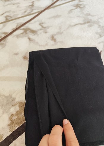 Siyah Kadın Şal - Görsel 3