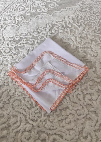 Boncuk Kenarlı Beyaz Kadın Eşarp - Görsel 2