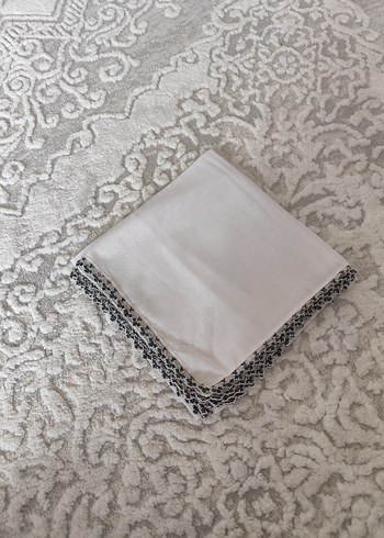 Boncuk Detaylı Beyaz Kadın Fular - Görsel 4