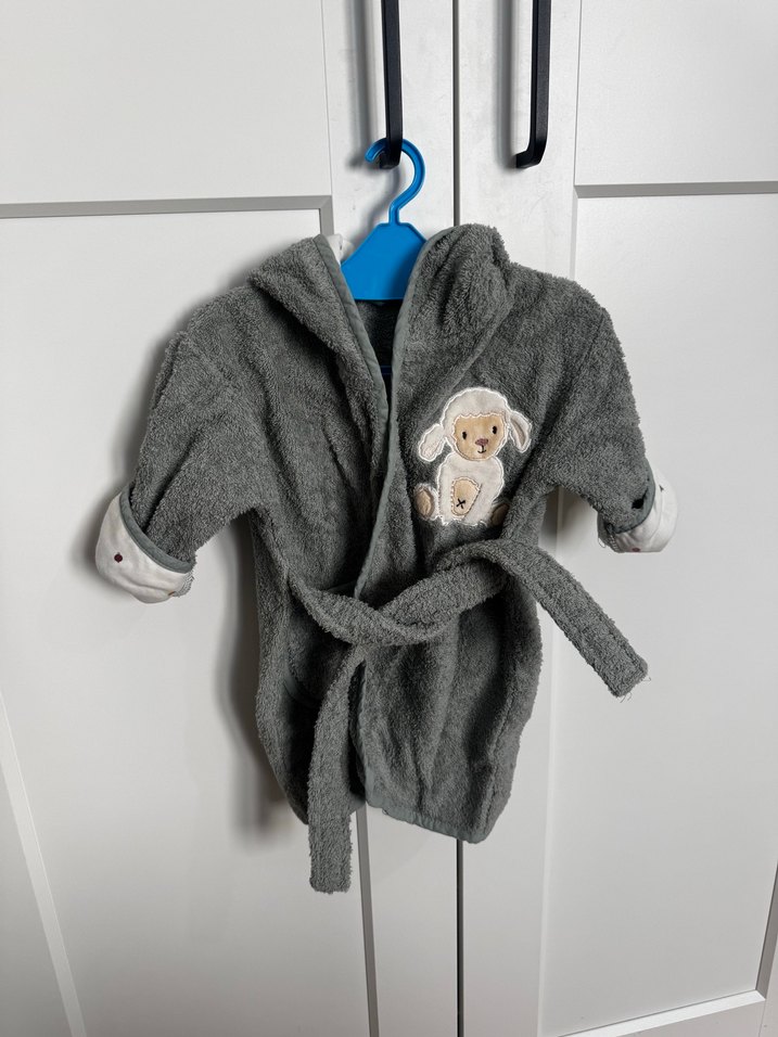 Kapüşonlu Erkek Çocuk Bornoz Gri - Görsel 3