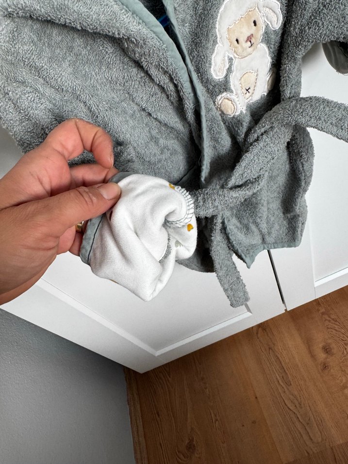 Kapüşonlu Erkek Çocuk Bornoz Gri - Görsel 5