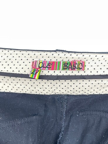27 Beden lacivert Renk PreLoved Düz Kesim %70 İndirimli.