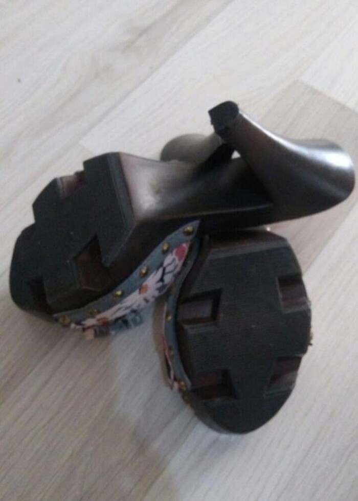 Kadın #terlik - Görsel 3