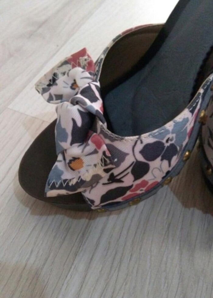 Kadın #terlik - Görsel 2