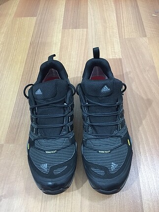 Orijinal Adidas Gore-Tex 40 numara