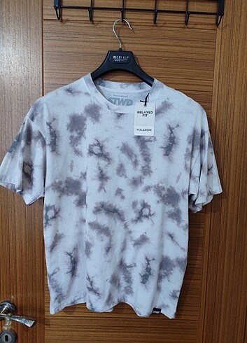 Sıfır Orijinal etiketli Pull&Bear STWD M beden koltuk altından e