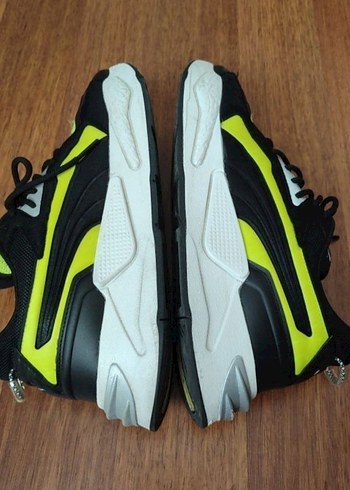Orijinal Puma RS system 43 numara reflektörlü model