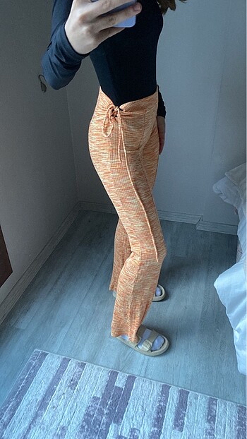Bershka 36 beden esnek pantolon