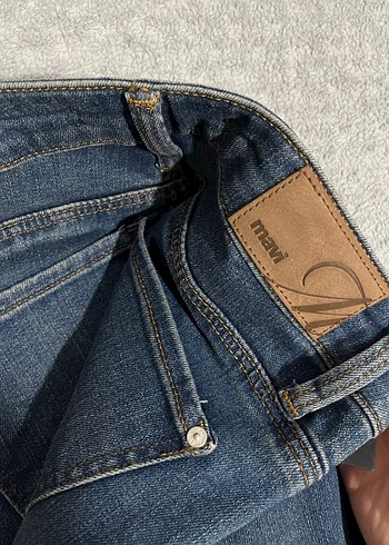 Bel Detaylı Kadın Mavi Denim Pantolon 25 beden - Görsel 6