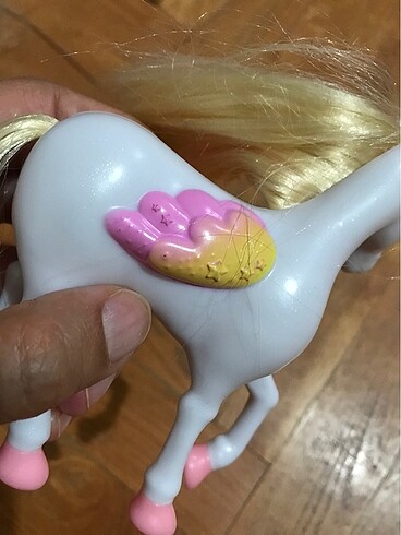 Beden Barbie chelsea sevimli at