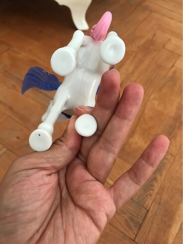 Beden Renk Barbie mavi kanatlı at Pegasus