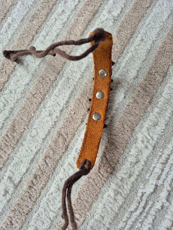 Kemer Tokalı Kahverengi Punk Bileklik deri üründür - Görsel 2