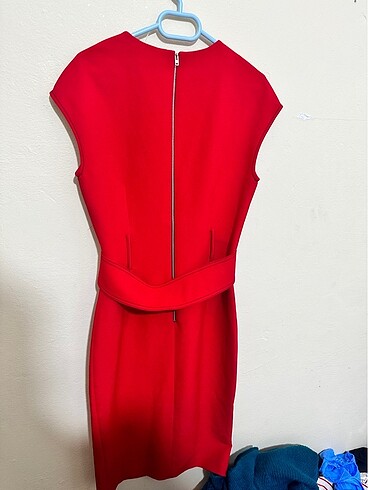 s Beden Zara kırmızı elbise