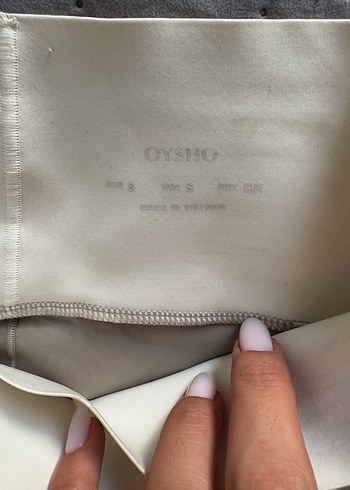 Oysho Yüksek Bel Bej Mini Spor Şort