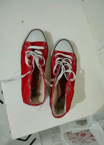 37 Beden Converse ayakkabı