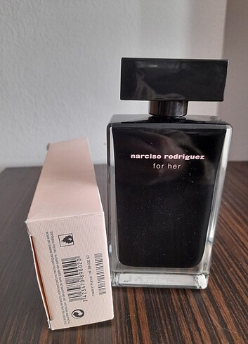  Beden Narciso Rodriguez for her kadın parfüm 100ml