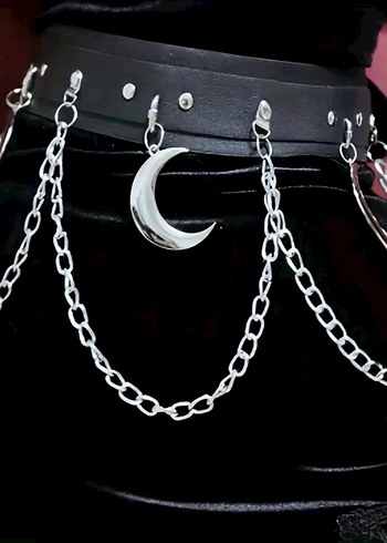 Killstar Gotik Ay Detayli Gumus Zincirli Siyah Kemer