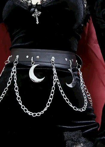 Killstar Gotik Ay Kemer
