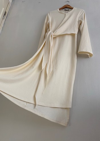 Beyaz Drapeli Uzun Elbise - Görsel 7